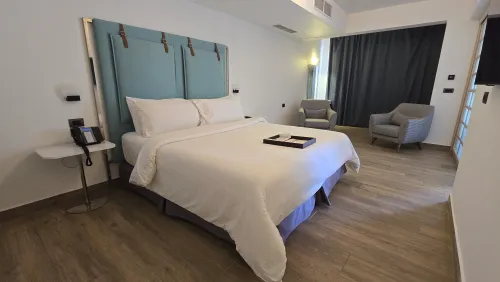 1221chalet-executive-4