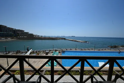 twin-premium-image-1